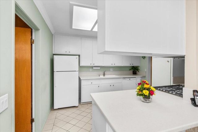 441 Condado Way, Escondido, CA 92025