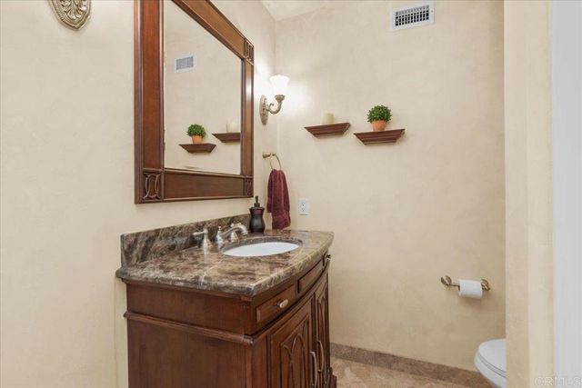 441 Condado Way, Escondido, CA 92025