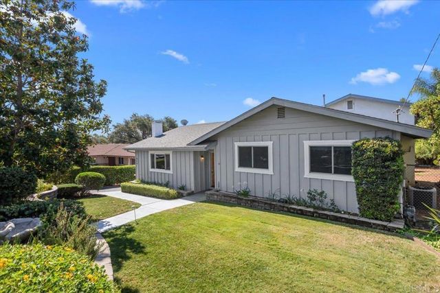441 Condado Way, Escondido, CA 92025