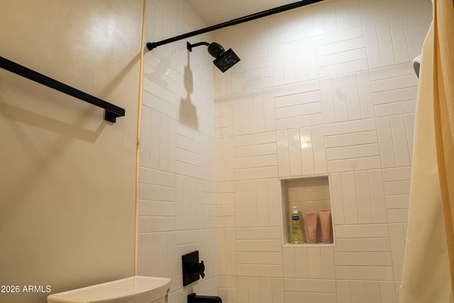 8701 E CHAPARRAL Road, Scottsdale, AZ 85250