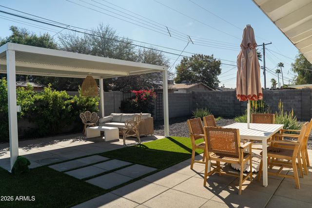 8701 E CHAPARRAL Road, Scottsdale, AZ 85250