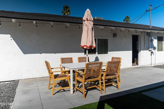 8701 E CHAPARRAL Road, Scottsdale, AZ 85250