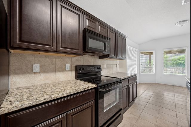 7404 Littleton Way, Fort Worth, TX 76134
