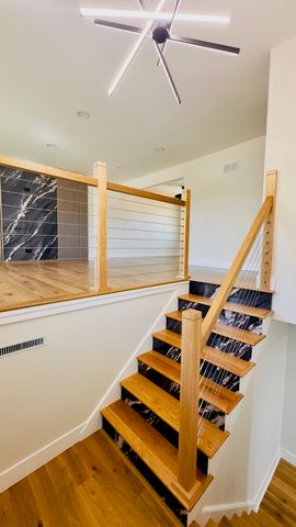 527 Northgate Road, Lindenhurst, IL 60046