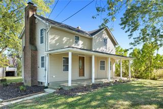 145 State Road, Hinckley, OH 44233