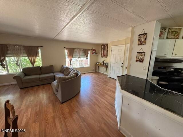 5886 Leon Drive, Sun Valley, NV 89433