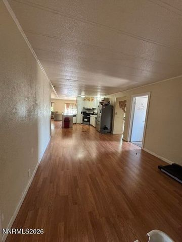 5886 Leon Drive, Sun Valley, NV 89433
