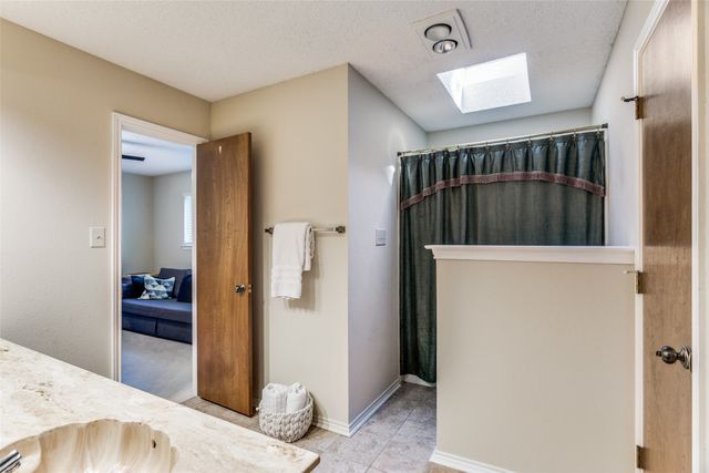 3701 Waycross Court, Arlington, TX 76016