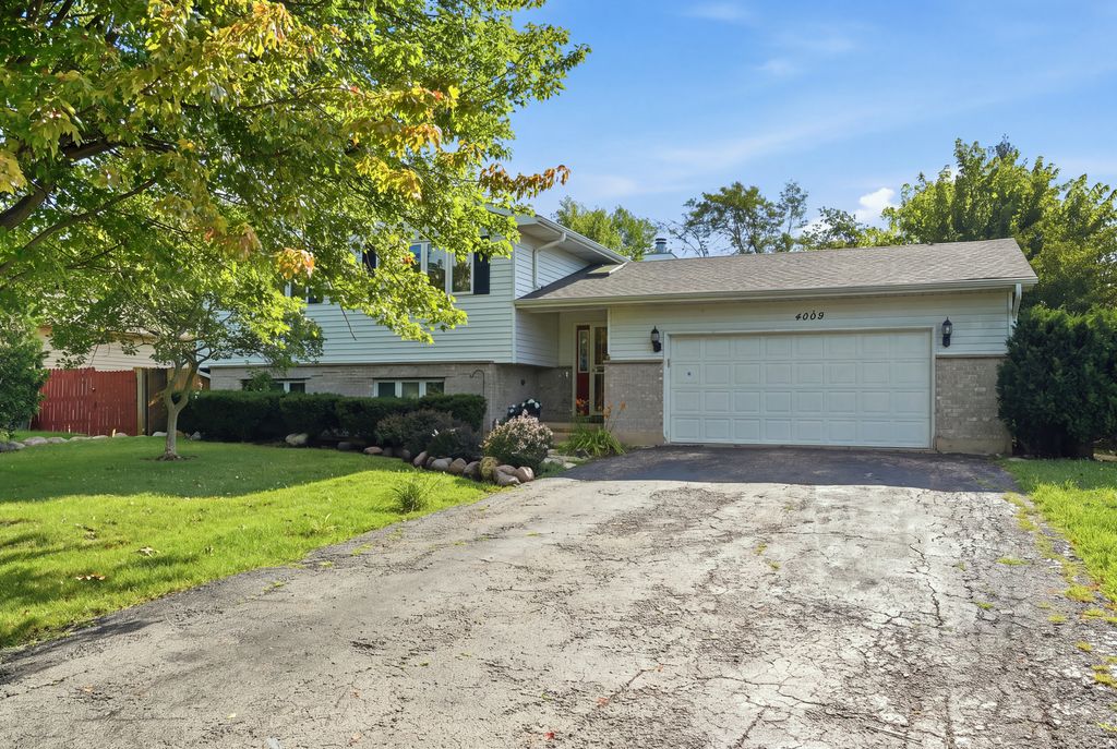 4009 Ridge Road, Zion, IL 60099