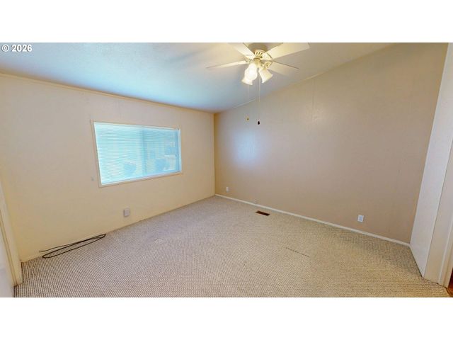 98042 W BENHAM Ln 15, Brookings, OR 97415