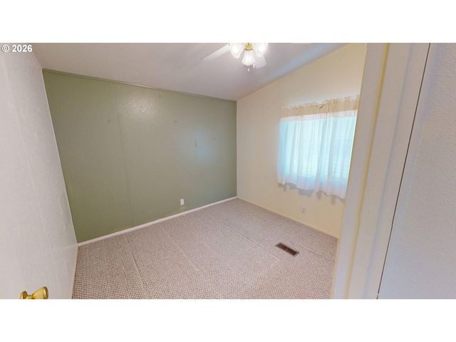 98042 W BENHAM Ln 15, Brookings, OR 97415
