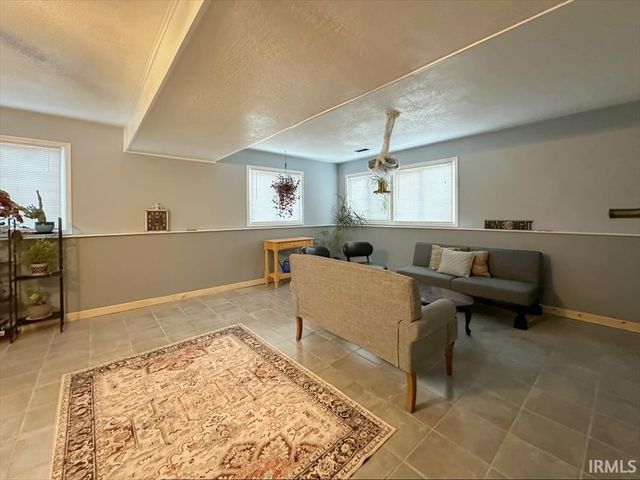 3201 S ALBRIGHT Road, Kokomo, IN 46902