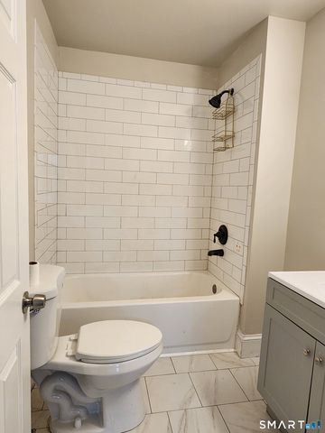 402 Park Street, New Britain, CT 06051