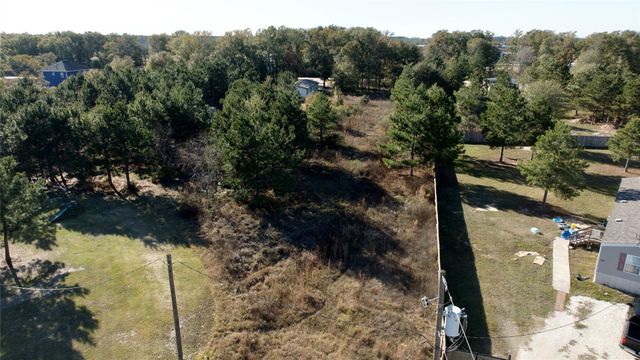 108 Road 5110, Cleveland, TX 77327