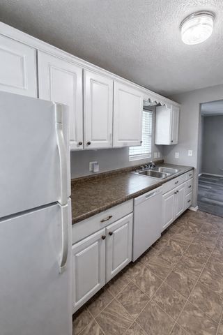 1630 14th Street S, Fargo, ND 58103