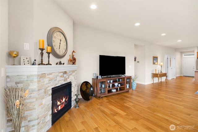 440 Blue Glacier Loop, Sequim, WA 98382