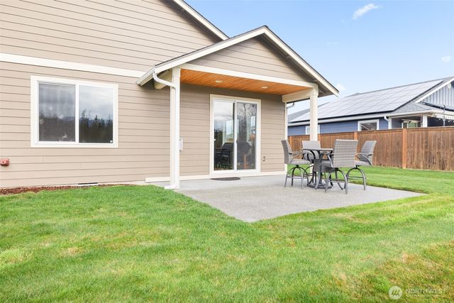 440 Blue Glacier Loop, Sequim, WA 98382