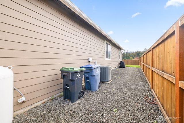 440 Blue Glacier Loop, Sequim, WA 98382
