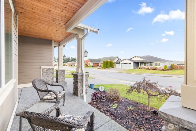 440 Blue Glacier Loop, Sequim, WA 98382