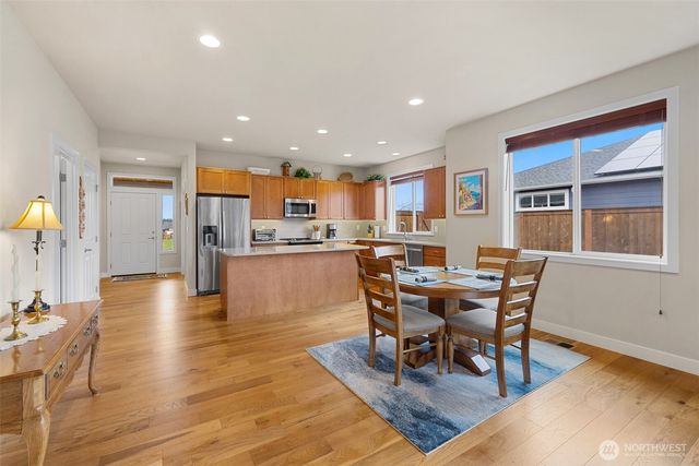 440 Blue Glacier Loop, Sequim, WA 98382