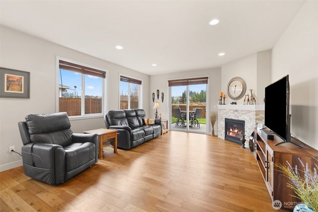 440 Blue Glacier Loop, Sequim, WA 98382