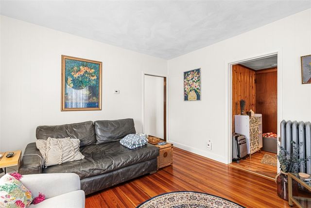 82 Chestnut Avenue, Cranston, RI 02910