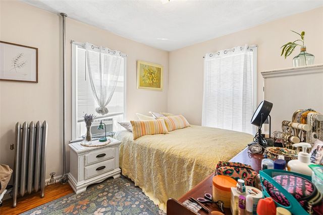 82 Chestnut Avenue, Cranston, RI 02910