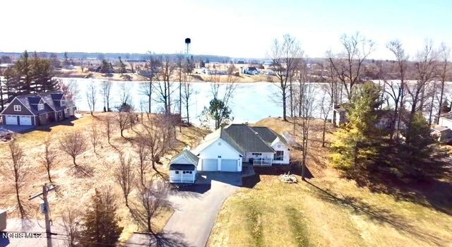 234 Seneca Drive, Montpelier, OH 43543