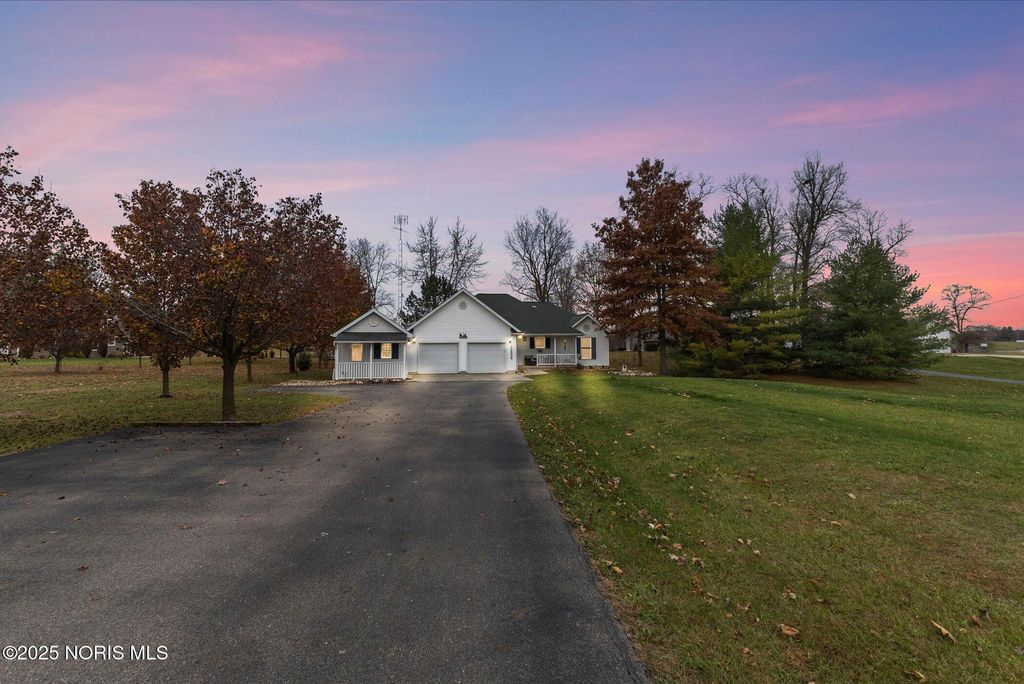 234 Seneca Drive, Montpelier, OH 43543