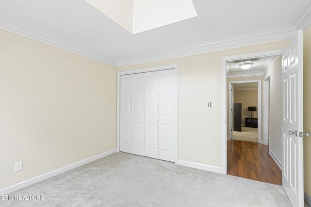 826 Gresham Rd, Knoxville, TN 37918