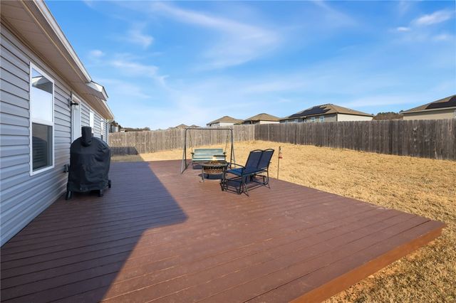 244 Colton Street, Huntsville, AR 72740