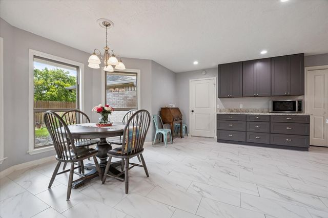 3607 Blue Wing Drive, Dickinson, TX 77539