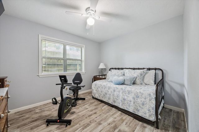3607 Blue Wing Drive, Dickinson, TX 77539
