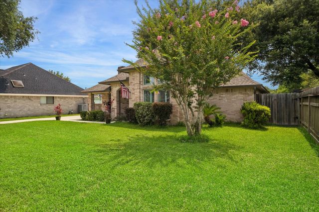 3607 Blue Wing Drive, Dickinson, TX 77539