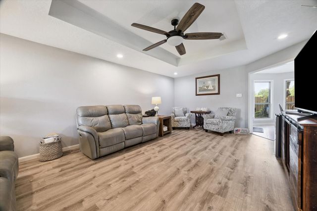 3607 Blue Wing Drive, Dickinson, TX 77539