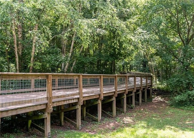 2209 Willivee Place, Decatur, GA 30033