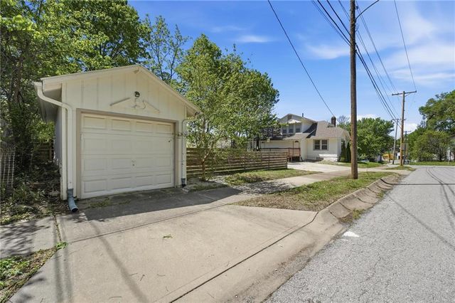 4501 Francis Street, Kansas City, KS 66103