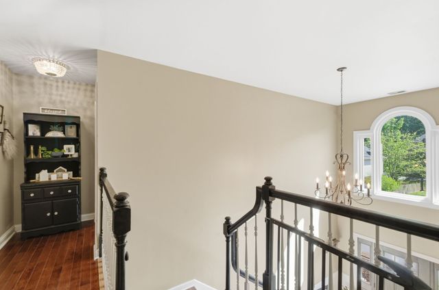137 Sequoyah Ln, Nashville, TN 37221