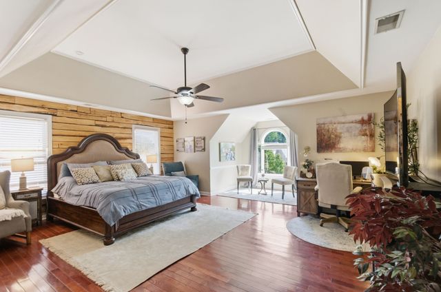 137 Sequoyah Ln, Nashville, TN 37221