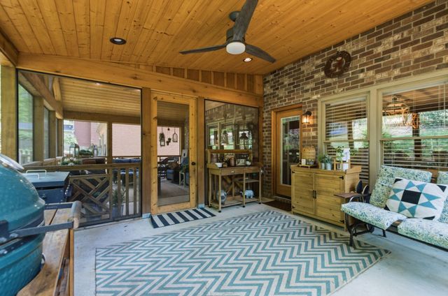 137 Sequoyah Ln, Nashville, TN 37221