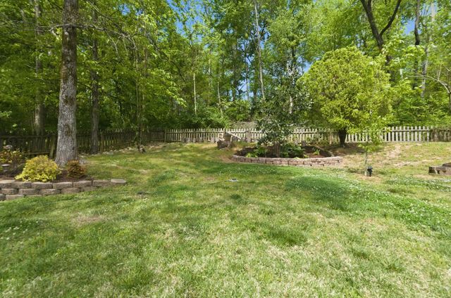 137 Sequoyah Ln, Nashville, TN 37221
