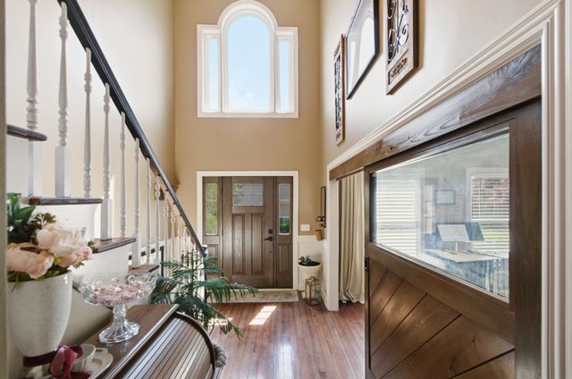 137 Sequoyah Ln, Nashville, TN 37221