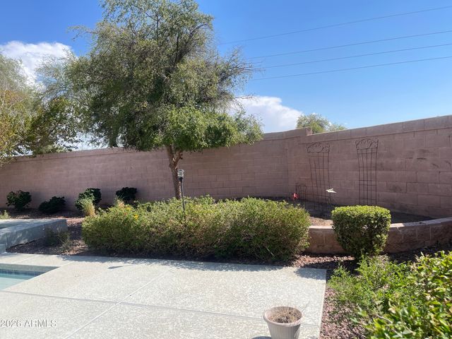 8345 W PONTIAC Drive, Peoria, AZ 85382