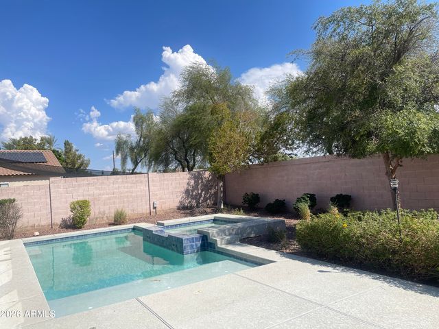 8345 W PONTIAC Drive, Peoria, AZ 85382