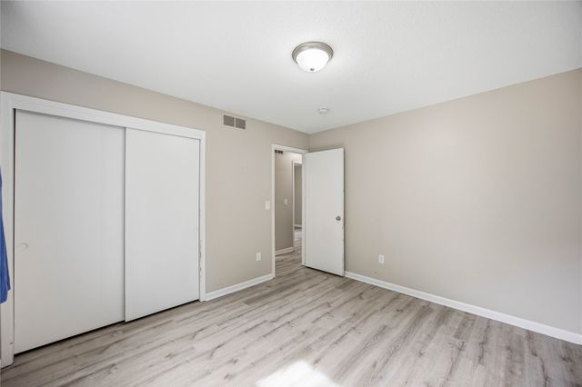 1280 Hardin Drive, Carlisle, IA 50047