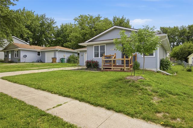1280 Hardin Drive, Carlisle, IA 50047