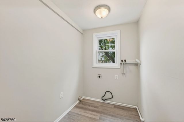 322 Madison Ave, Dunellen Boro, NJ 08812