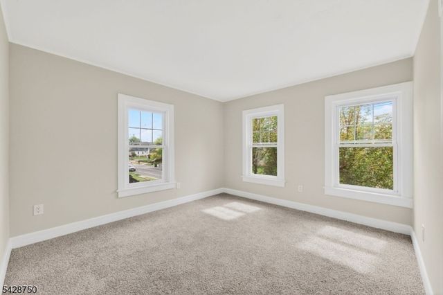 322 Madison Ave, Dunellen Boro, NJ 08812