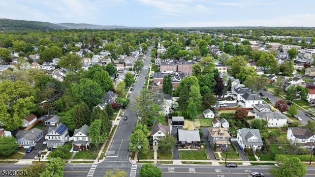 322 Madison Ave, Dunellen Boro, NJ 08812