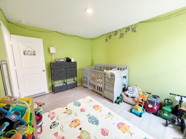 8935 Astral Pl, San Antonio, TX 78252